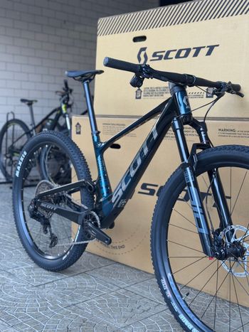Used Scott Spark RC Team Martin Green 2025 Mountainbike, Green — image 2 of 8