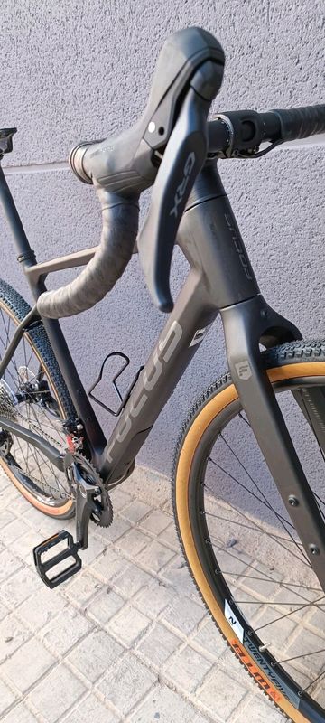 Used Focus ATLAS 8.7 2024 2024 Road & Gravel, Black — image 2 of 4