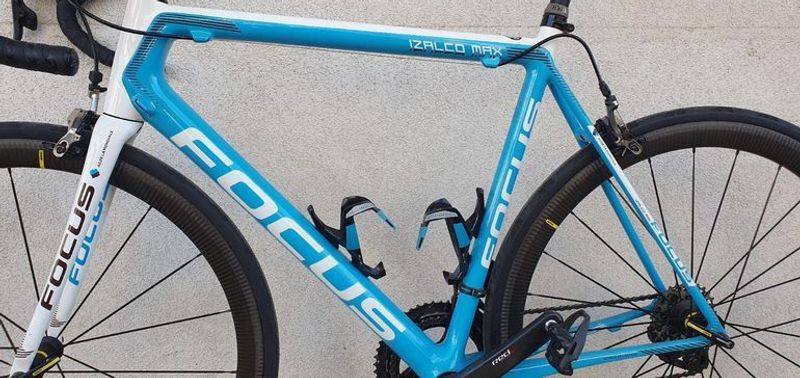 Used Focus Izalco MAX frameset + SRAM RED eTap 2x11 fullgroupset 2018 Road & Gravel, Blue — image 6 of 12