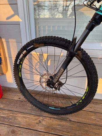 Used Polygon SISKIU T7 2022 2022 Mountainbike, Green, 27.5, 29 — image 11 of 11