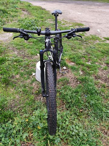 Used Specialized Stumpjumper Comp 29 2016 2016 Mountainbike, White, 29 — image 4 of 6