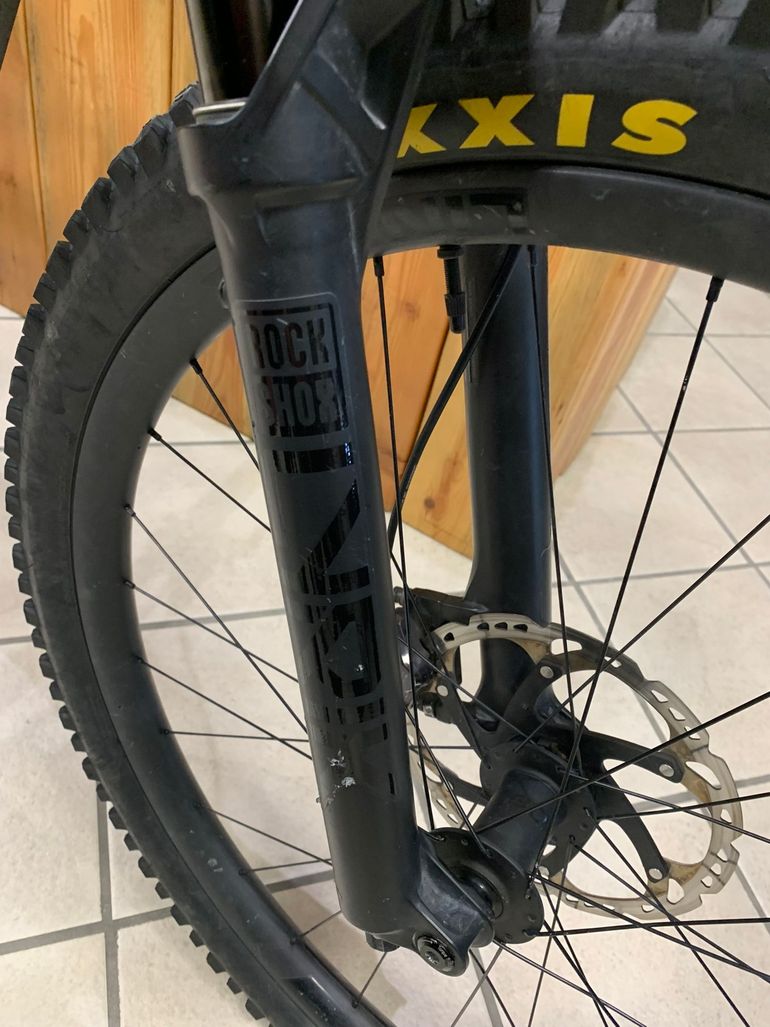 Trek Fuel EXe 9.8 XT 2023 2023 Mountainbike usato, Blu — immagine 7 di 14