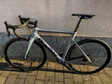Bianchi Aria - 105 Di2 2022 2022 Road & Gravel usato, Nero — immagine 2 di 4