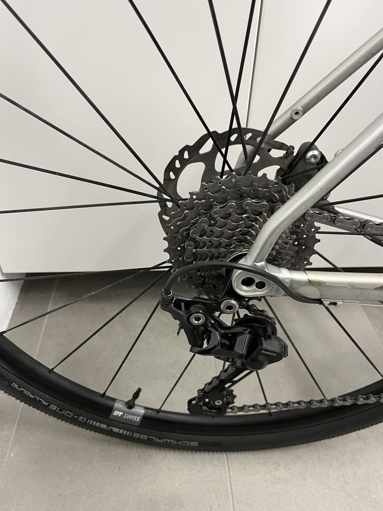 Used Canyon Grail AL 6.0 2020 Road & Gravel, Light Gray — image 7 of 11