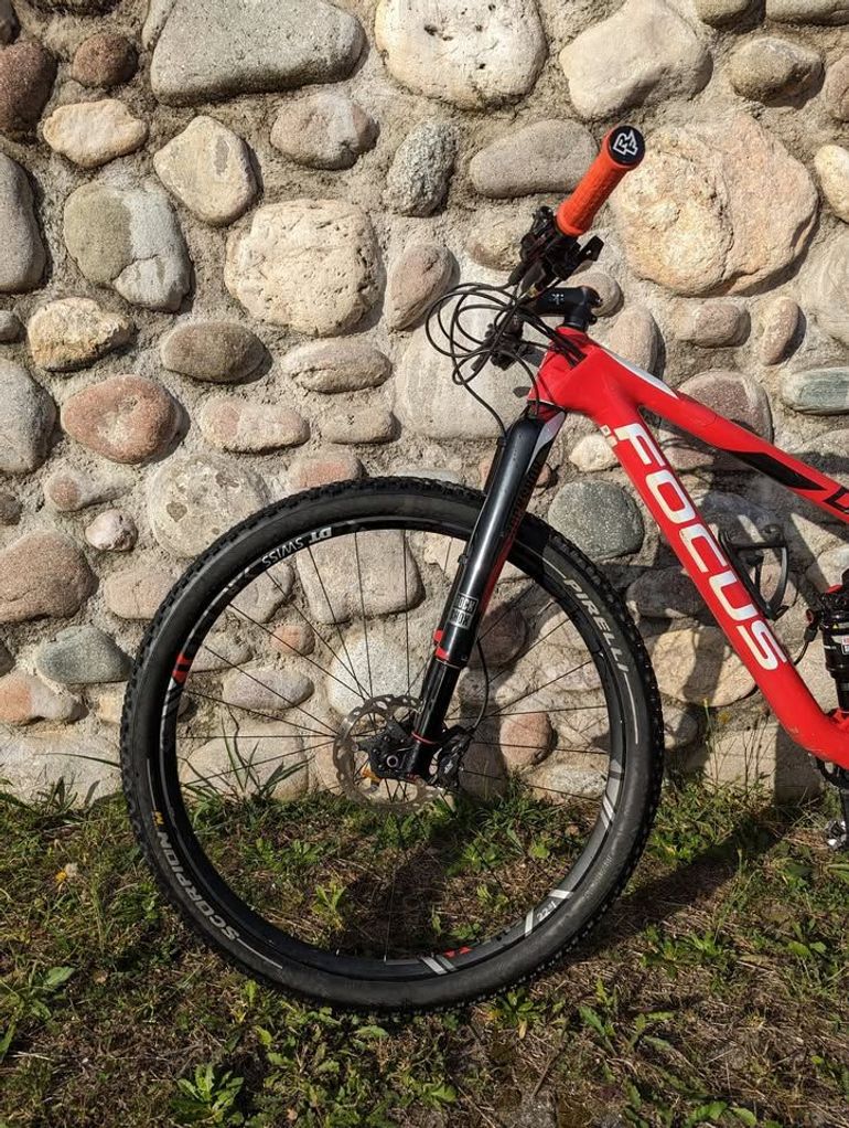 Used Focus O1E 2018 Mountainbike, Red — image 4 of 10