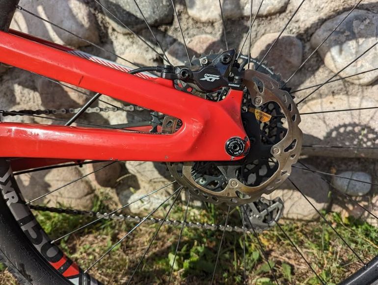 Used Focus O1E 2018 Mountainbike, Red — image 9 of 10