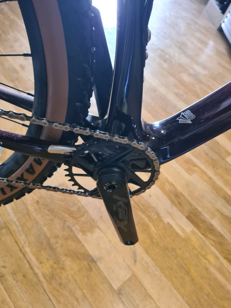 Gebrauchtes Lee Cougan Rampage RE Shimano Deore XT 2025 Mountainbike, Rot — Bild 3 von 6
