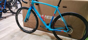 2 Danger Ridley X TRAIL 2018 ULTEGRA 2018 Road & Gravel usato, Blu — immagine 3 di 12