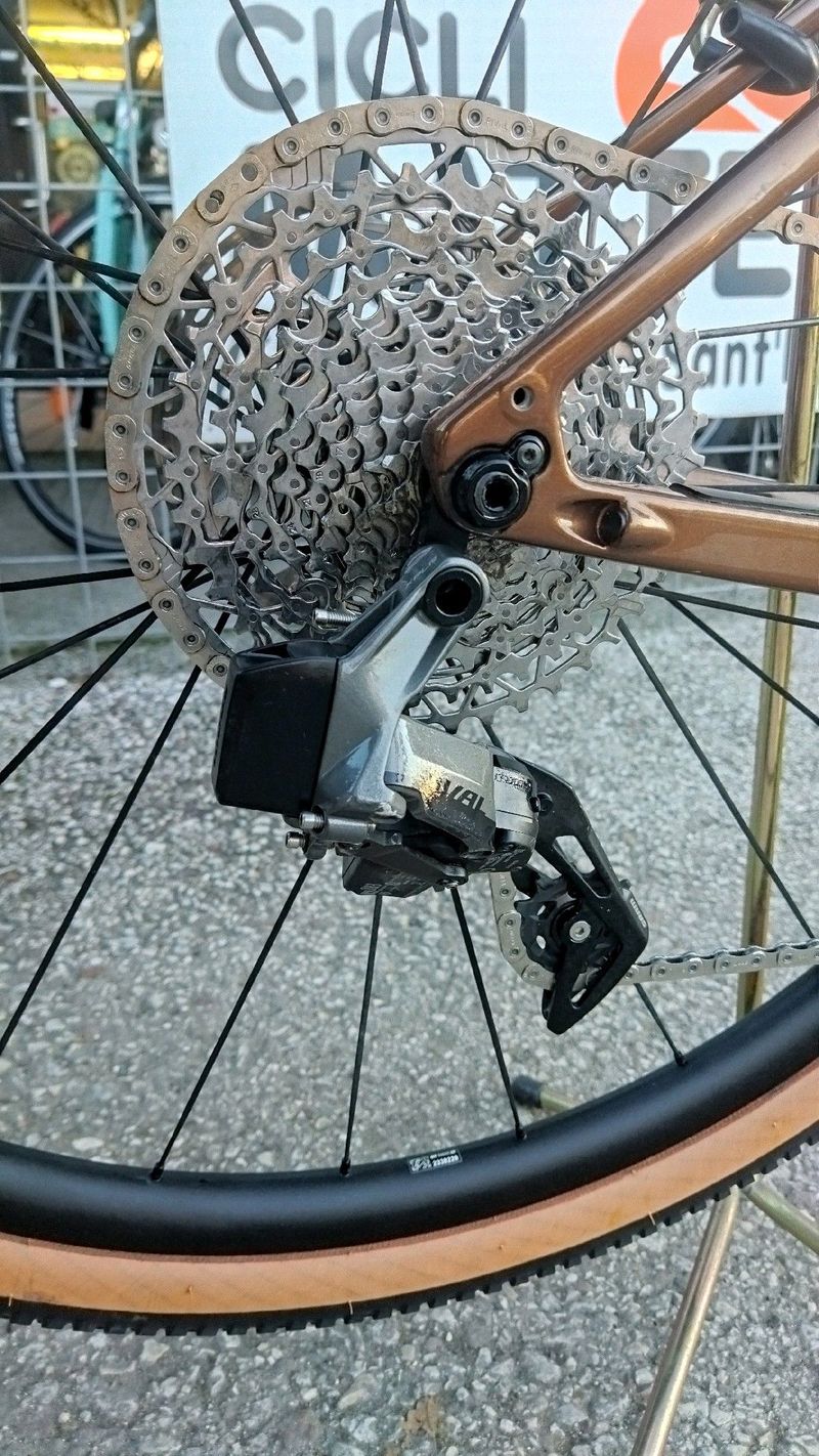 Tweedehands Focus ATLAS 8.9 2022 2022 Road & Gravel — afbeelding 4 van 11