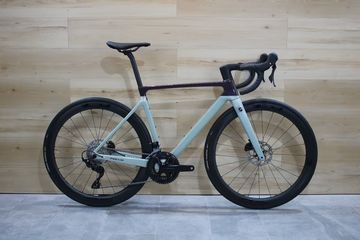 Used Focus IZALCO MAX 8.8 2024 2024 Road & Gravel