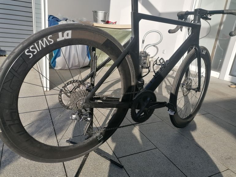Used Canyon Aeroad CF SL Disc 8.0 Di2 2019 Road & Gravel — image 11 of 11
