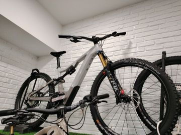 Used Focus JAM ² 6.9 2023 2023 Mountainbike, Light Gray, 29 — image 3 of 4