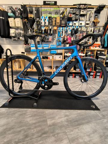 Gebrauchtes Colnago V4Rs Disc Dura-Ace Di2 9200 w/ENVE SES 3.4 Wheels 2024 2024 Road & Gravel