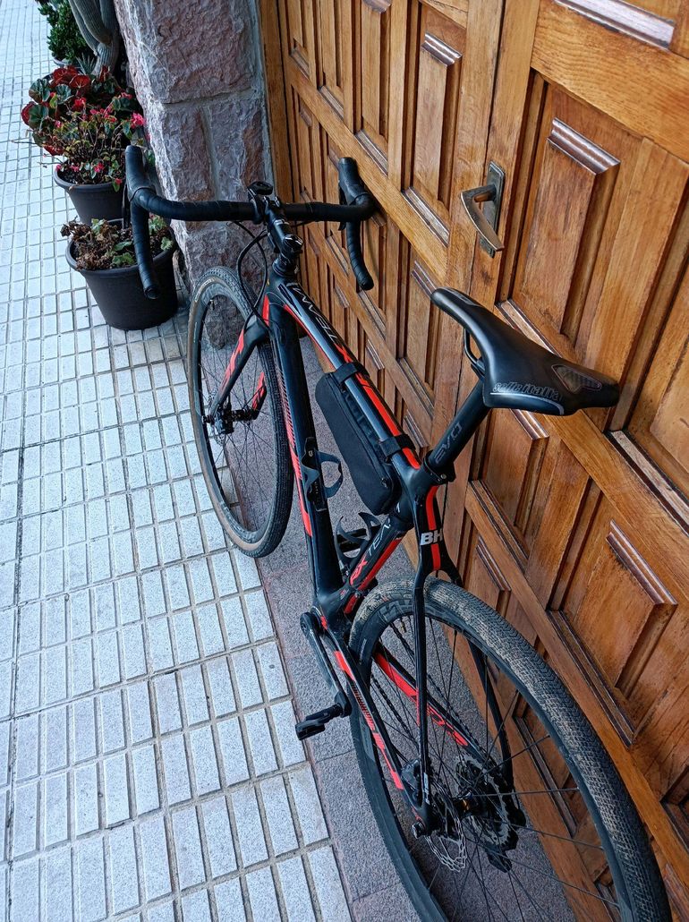 Used BH RX TEAM 5.0 2022 2022 Road & Gravel, Black — image 5 of 5
