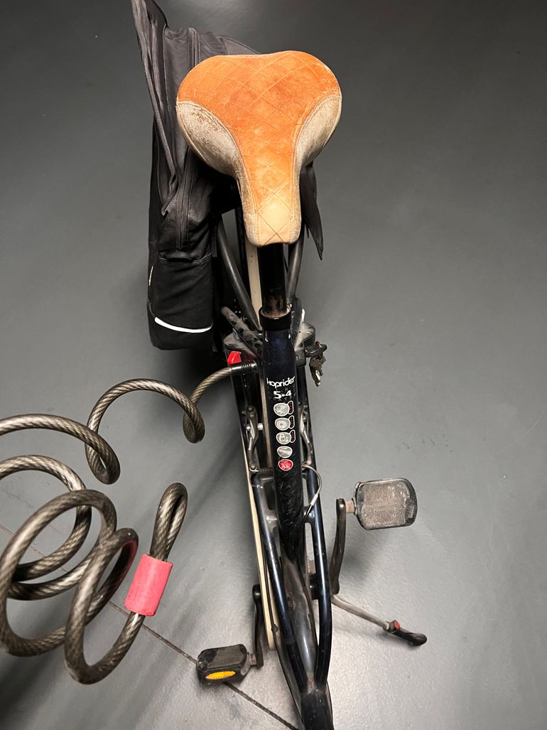 Used DECATHLON Hoprider 2000 Urban, Black — image 4 of 4