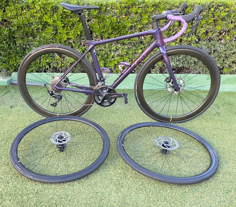 Used Liv Langma Advanced 2 Disc 2022 Road & Gravel, Black — image 4 of 6