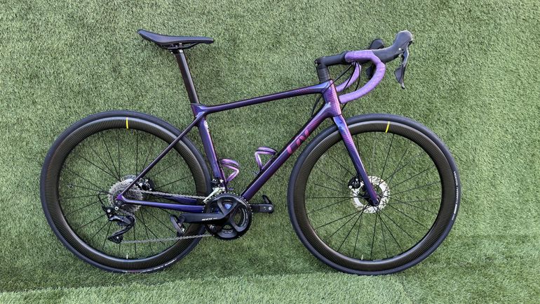Used Liv Langma Advanced 2 Disc 2022 Road & Gravel, Black — image 1 of 6