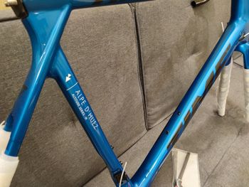 Used Time Alpe d'Huez 01 disc Frameset 2023 Road & Gravel — image 5 of 6