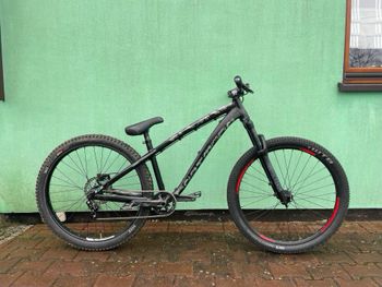 Used Dartmoor Hornet 2020 2020 Mountainbike, Schwarz, 27.5 — image 1 of 5