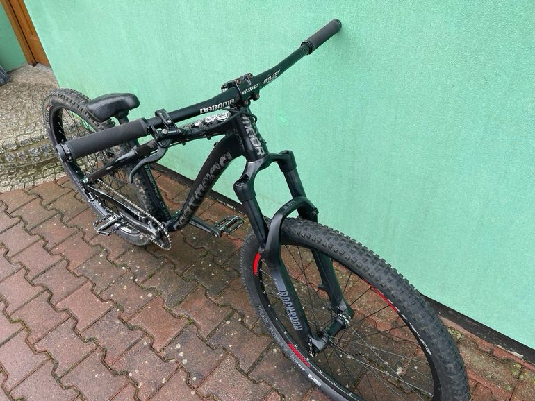 Used Dartmoor Hornet 2020 2020 Mountainbike, Schwarz, 27.5 — image 2 of 5