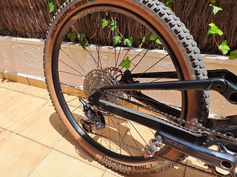 Použité Scott Spark 930 2023 2023 Mountainbike — obrázek 19 z 25