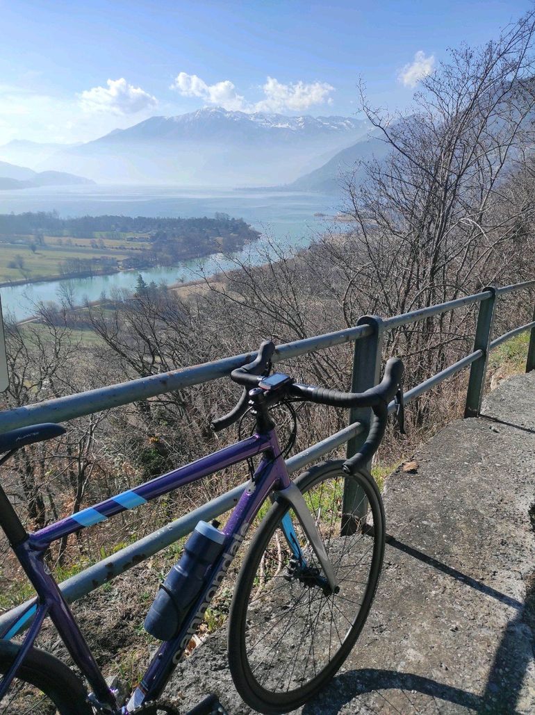 Brugt Cannondale CAAD13 Disc Tiagra 2024 2024 Road & Gravel — billede 4 af 5