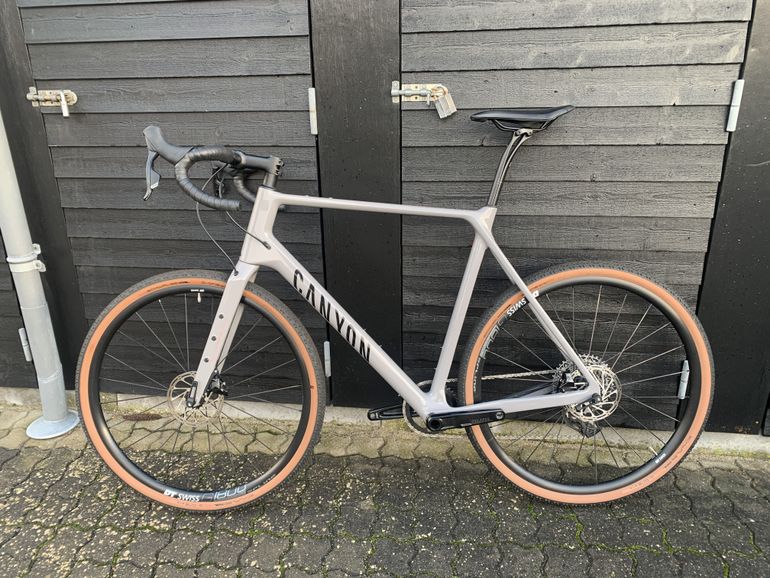 Used Canyon Grizl CF SL 7 eTap 2022 Road & Gravel — image 1 of 8