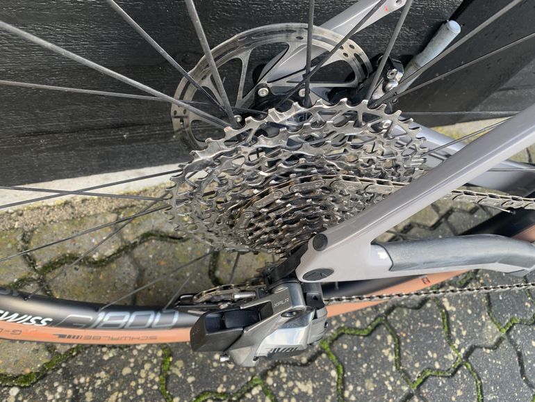 Used Canyon Grizl CF SL 7 eTap 2022 Road & Gravel — image 2 of 8