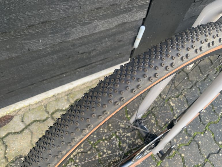 Used Canyon Grizl CF SL 7 eTap 2022 Road & Gravel — image 8 of 8