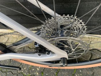 Used Canyon Grizl CF SL 7 eTap 2022 Road & Gravel — image 5 of 8