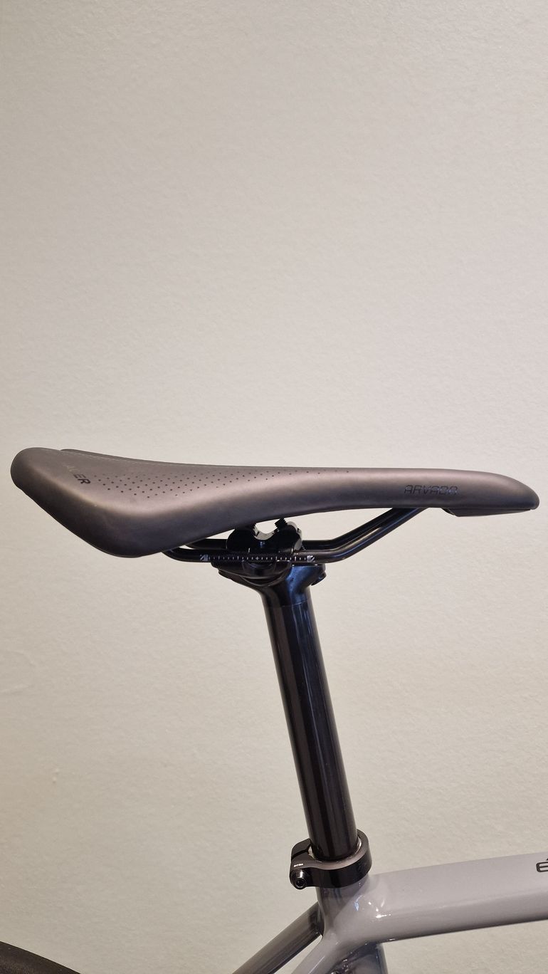Used Trek Émonda ALR 5 2021 2021 Road & Gravel, Light Gray — image 4 of 6