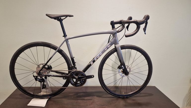 Used Trek Émonda ALR 5 2021 2021 Road & Gravel, Light Gray — image 1 of 6
