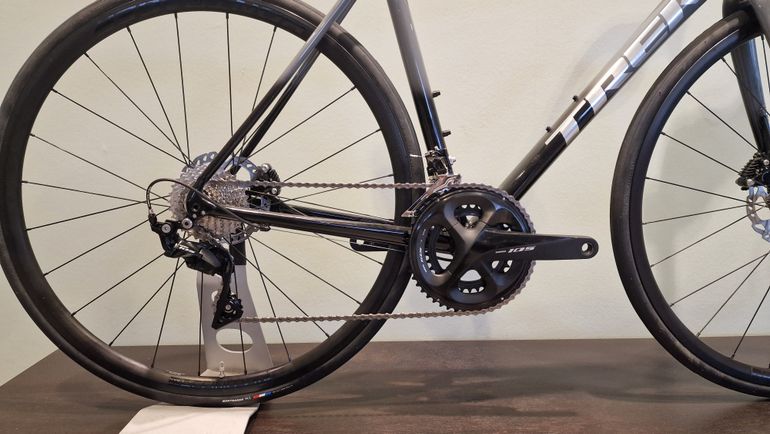 Used Trek Émonda ALR 5 2021 2021 Road & Gravel, Light Gray — image 2 of 6