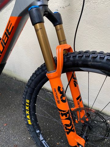 CUBE STEREO 150 C:62 SL 29 2020 2020 Mountainbike usato, Arancione — immagine 2 di 6