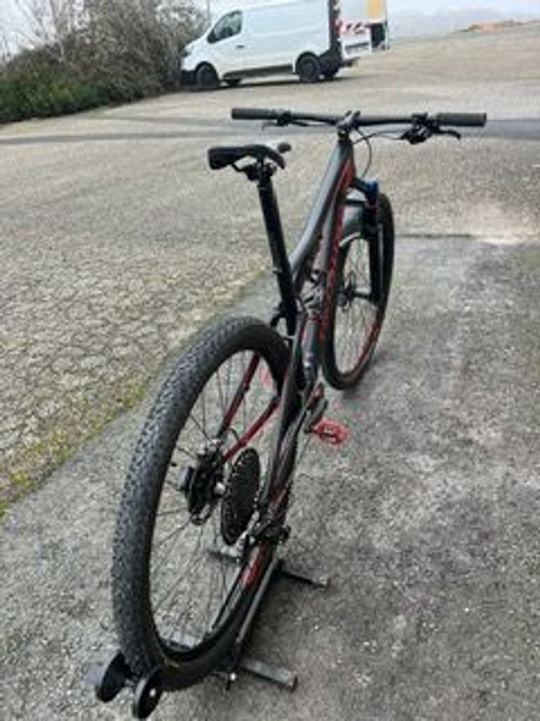 Used Specialized Épic comp carbone 2018 Mountainbike, Black — image 11 of 11