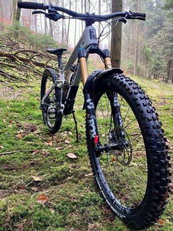 Gebrauchtes Radon JAB 10.0 HD 2022 2022 Mountainbike, Weiß — Bild 2 von 7