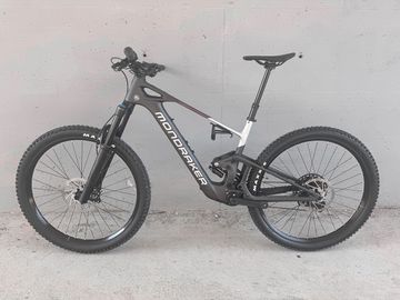 Used Mondraker Neat R 2024 Mountainbike, Black — image 2 of 7