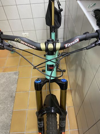 Used Santa Cruz Megatower CC 2020 Mountainbike, Green — image 3 of 3