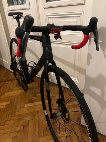 Used Cannondale SuperSix EVO Carbon Disc 105 Di2 2023 2023 Road & Gravel, Black — image 4 of 7