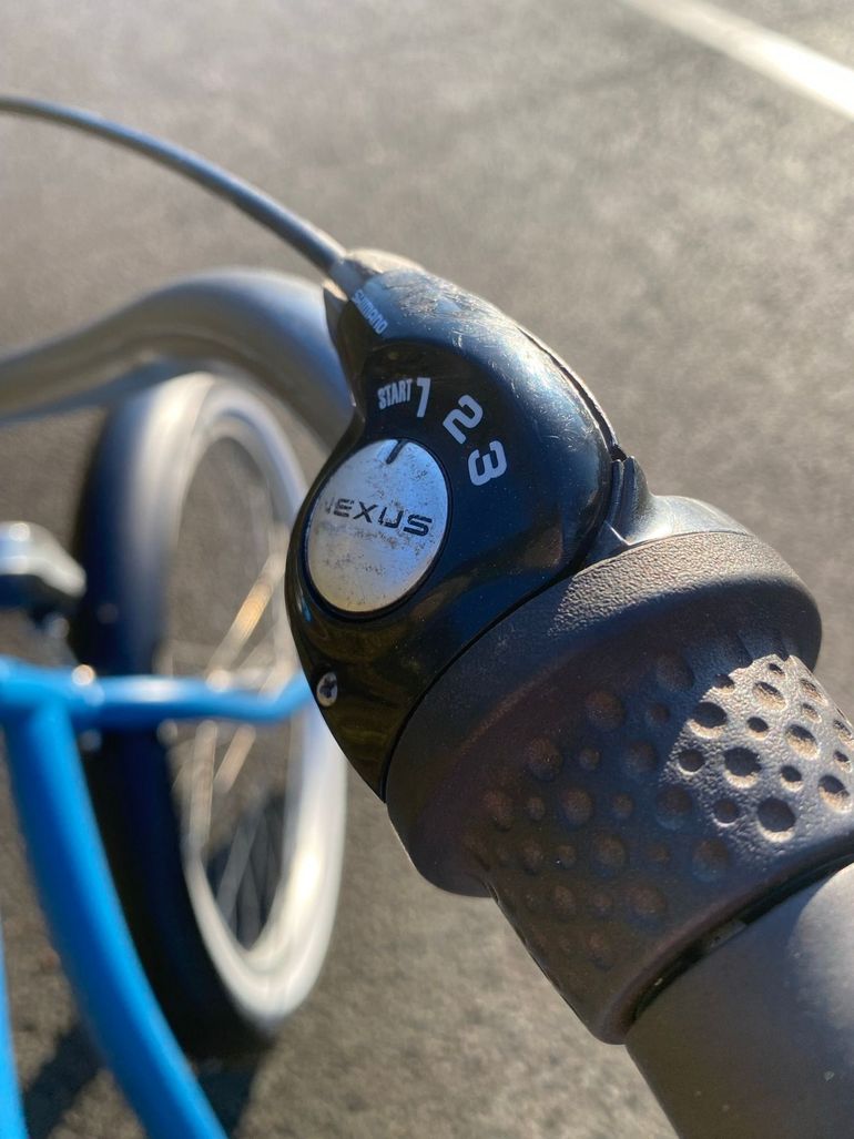 Used Electra de luxe 2010 Urban, Blue — image 13 of 16