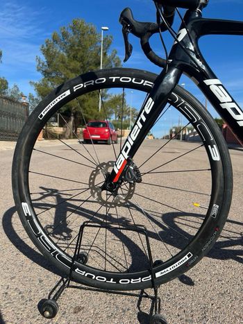 Used Lapierre Xelius SL 600 Ed FDJ Le Tour de France 2019 Road & Gravel — image 8 of 24