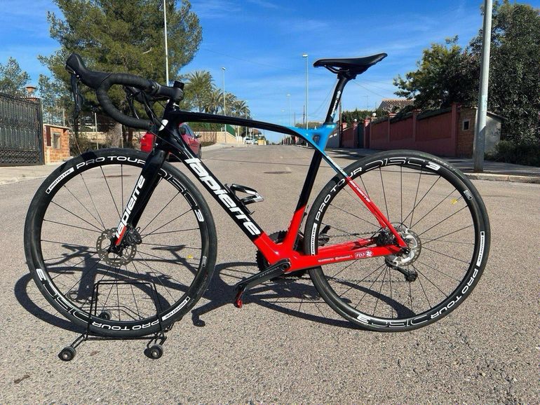 Used Lapierre Xelius SL 600 Ed FDJ Le Tour de France 2019 Road & Gravel — image 2 of 24