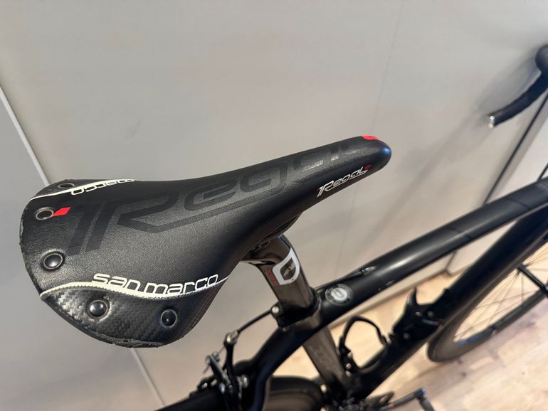 Used Pinarello Dogma 60.1 2012 Road & Gravel, Black — image 16 of 21