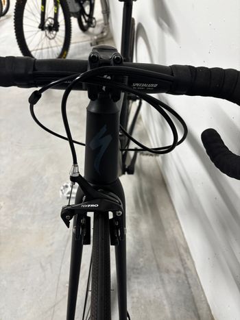 Used Specialized Allez 2020 2020 Road & Gravel, Black — image 5 of 13
