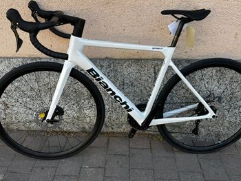 Tweedehands Bianchi Sprint - 105 2026 Road & Gravel — afbeelding 2 van 4