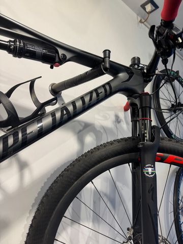Used Specialized Epic Comp Carbon EVO 2020 2020 Mountainbike, Black, 29 — image 7 of 7