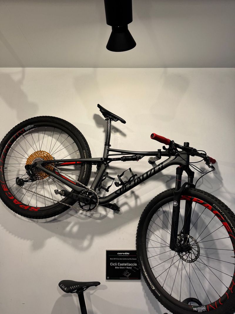 Tweedehands Specialized Epic Comp Carbon EVO 2020 2020 MTB