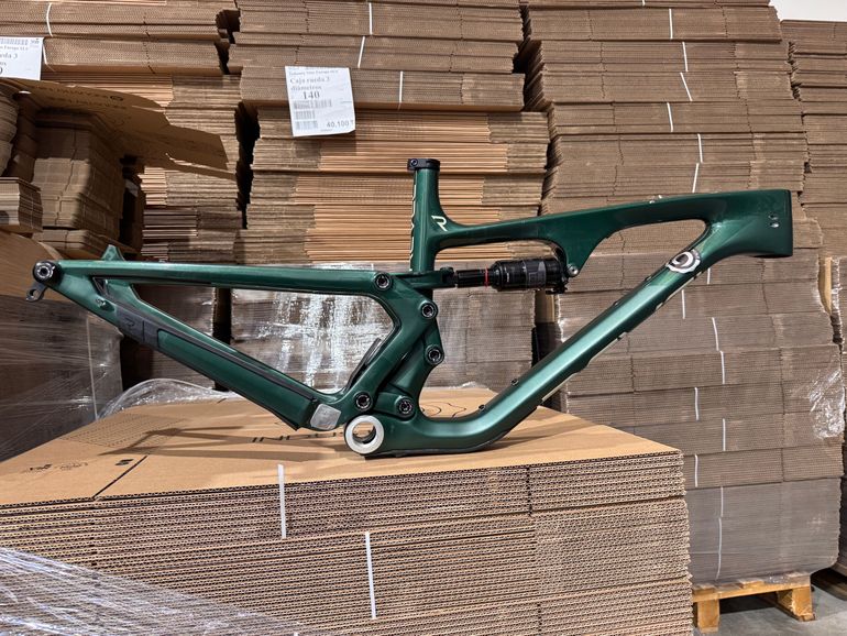 Used Revel Ranger - Frame 2022 Frameset 2022 Mountainbike, Green, 29 — image 5 of 7