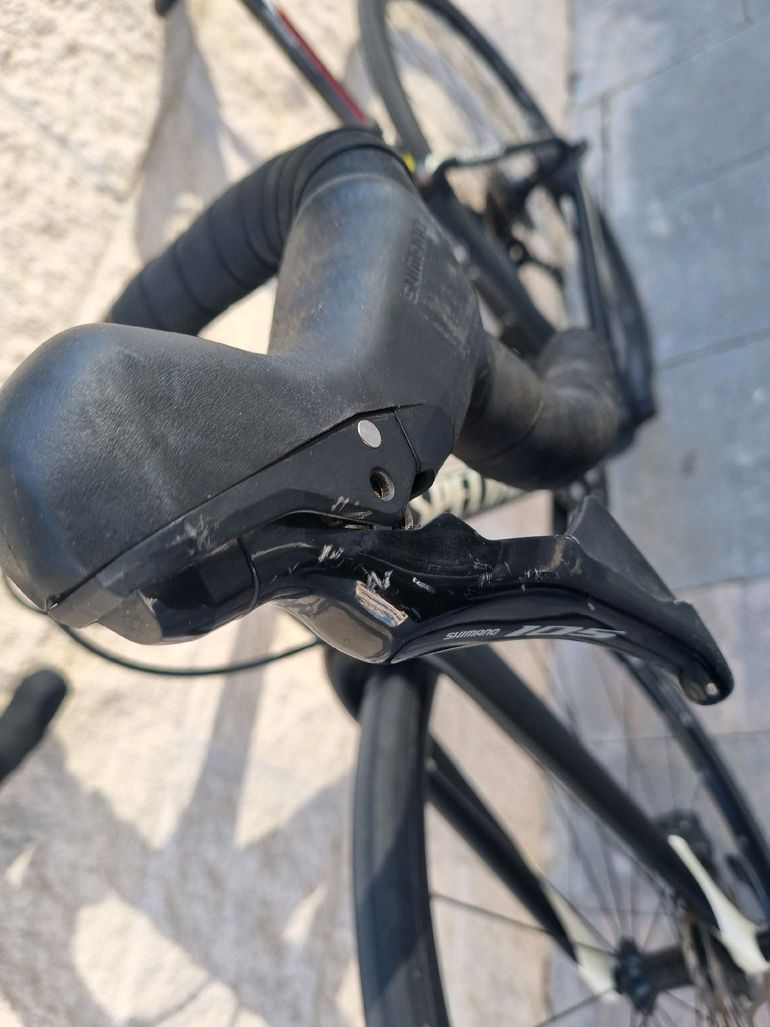 Used Specialized Roubaix Sport 2020 2020 Road & Gravel, Black — image 15 of 17