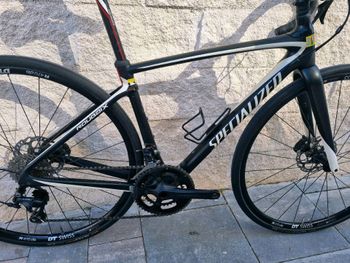 Used Specialized Roubaix Sport 2020 2020 Road & Gravel, Black — image 4 of 17